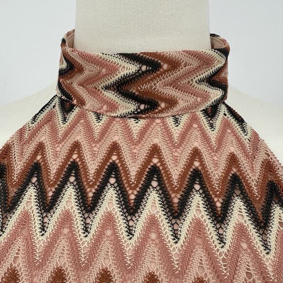 Donna Morgan Halter Mini Dress 6 Zigzag Lace Ruffle Hem Retro Party 70s Cocktail - Picture 5 of 11